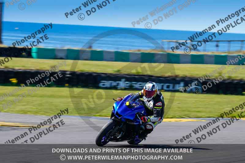 anglesey no limits trackday;anglesey photographs;anglesey trackday photographs;enduro digital images;event digital images;eventdigitalimages;no limits trackdays;peter wileman photography;racing digital images;trac mon;trackday digital images;trackday photos;ty croes